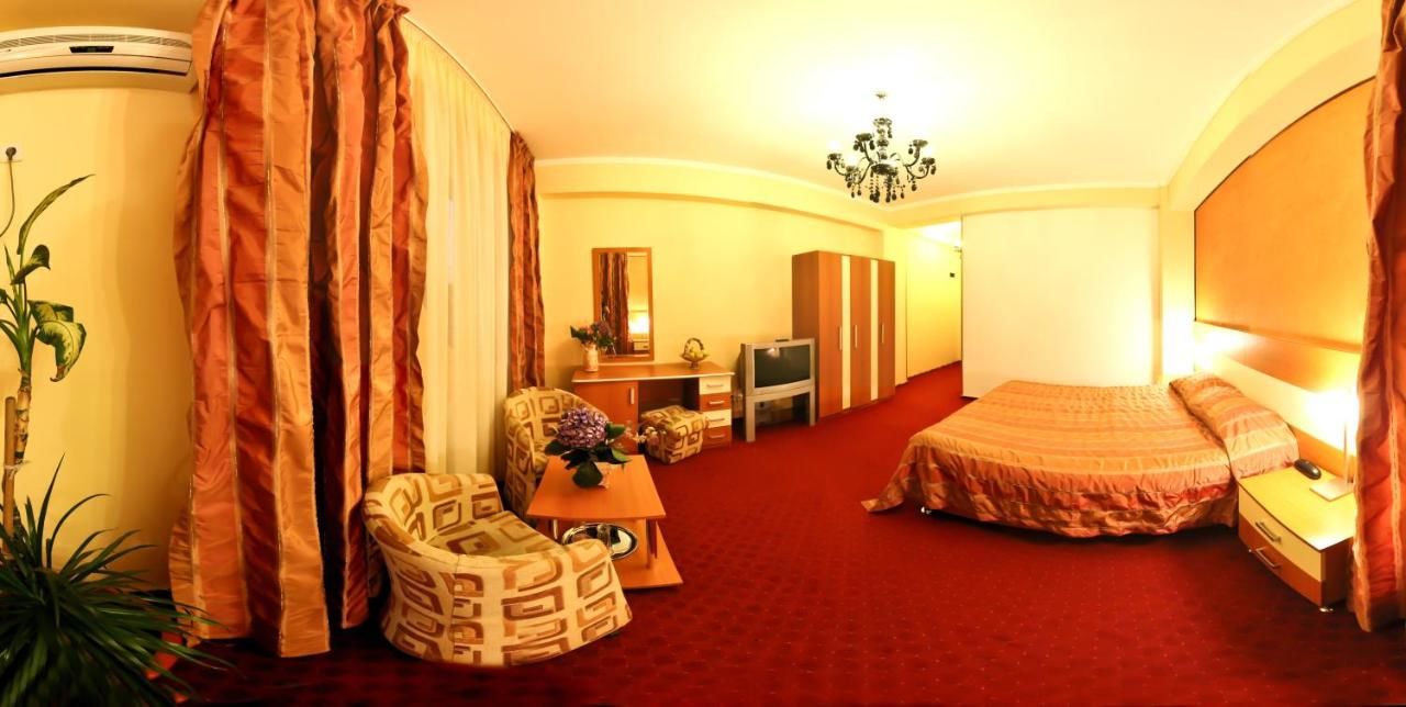 Отель Hotel Andre´s Крайова-6