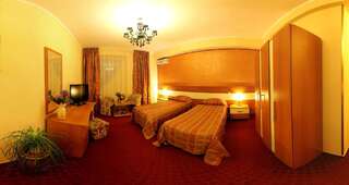 Отель Hotel Andre´s Крайова Двухместный номер с 2 отдельными кроватями-2